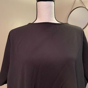 Black scalloped hem tunic